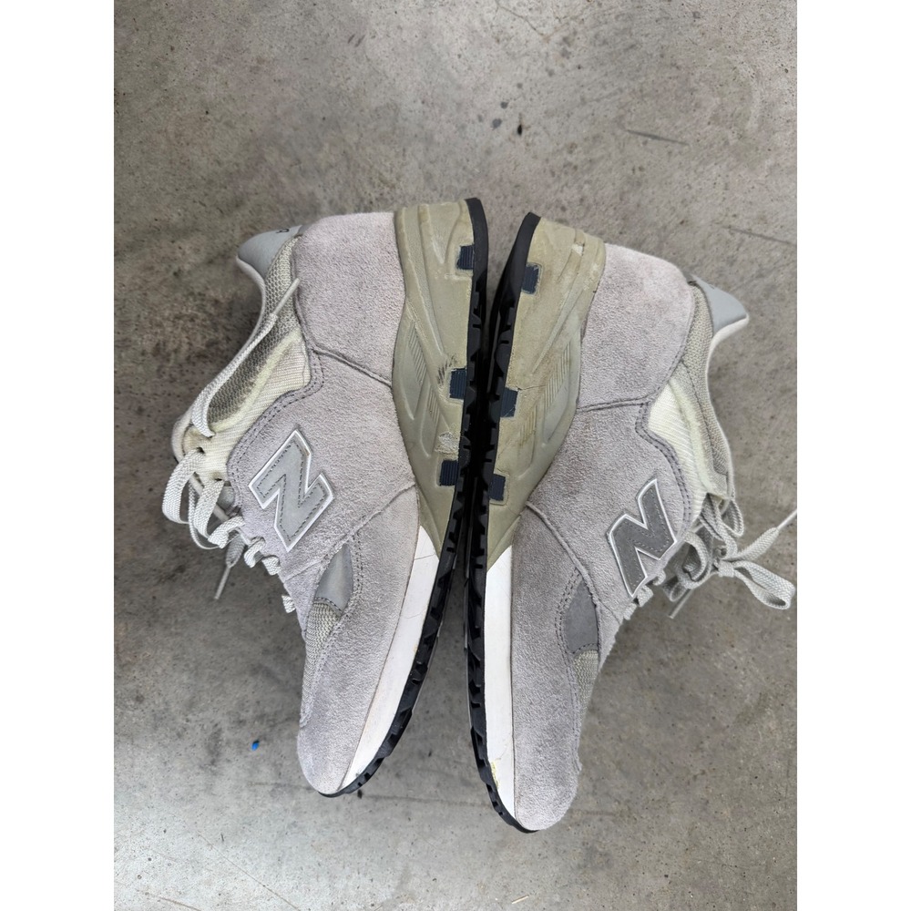 New Balance 580 Grey Suede Mesh Lifestyle Sneakers CM580GR Mens 8 4E Wide - Picture 5 of 8